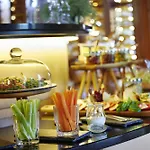 Parkhotel 5*