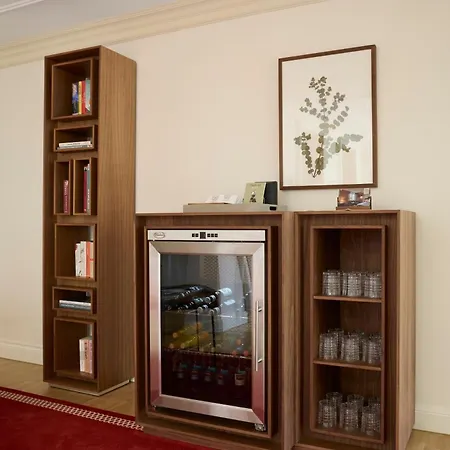 Parkhotel 5*