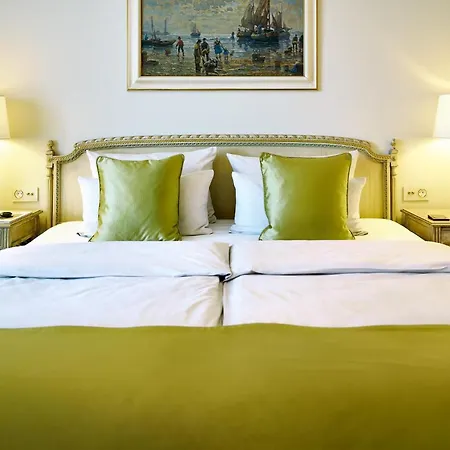 Ξενοδοχείο Parkhotel 5*