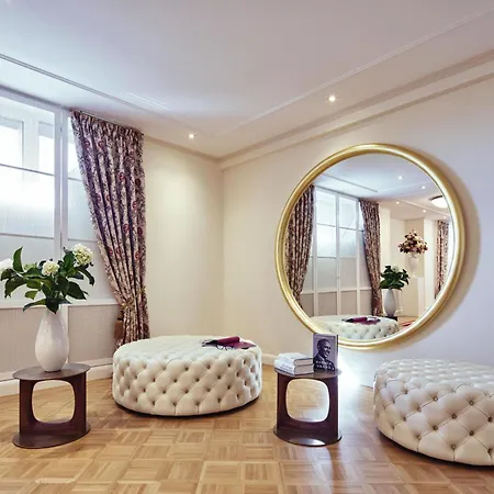 فندق Parkhotel 5*