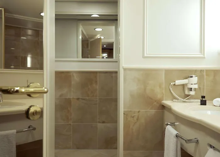 酒店 居特斯洛公园酒店 5*